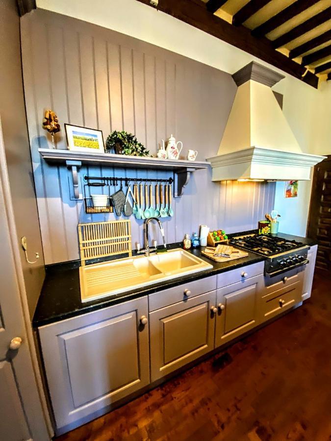 Centrally Located With Medieval Town Views Appartement *