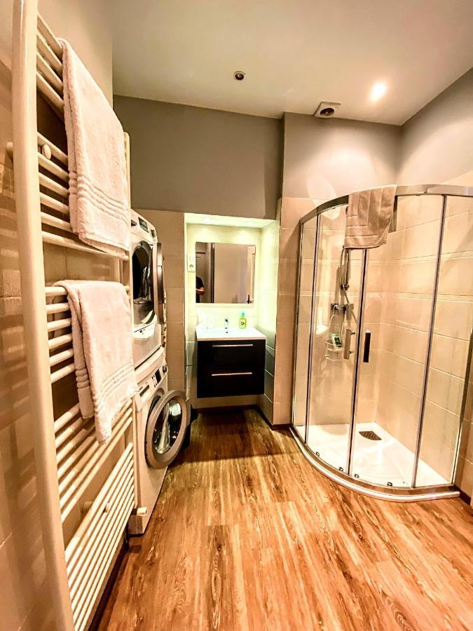 Centrally Located With Medieval Town Views Appartement